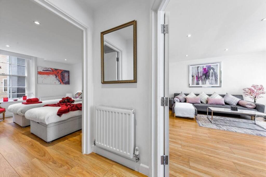 3 Bedroom Apartment In Haymarket Central London Sleep 10 Hy2 Zewnętrze zdjęcie