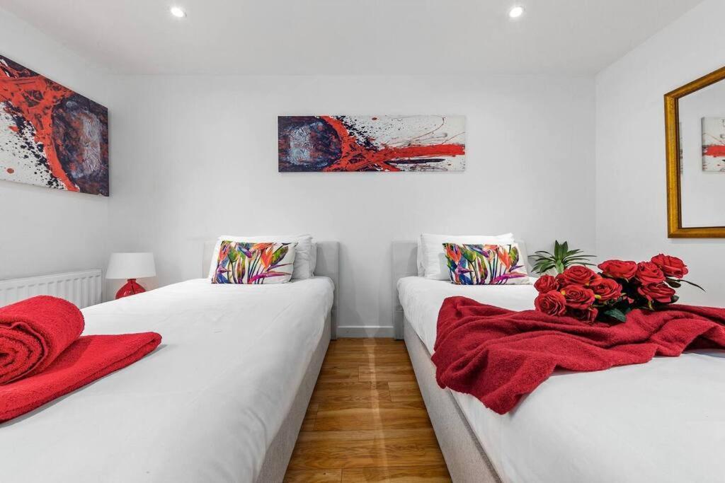 3 Bedroom Apartment In Haymarket Central London Sleep 10 Hy2 Zewnętrze zdjęcie