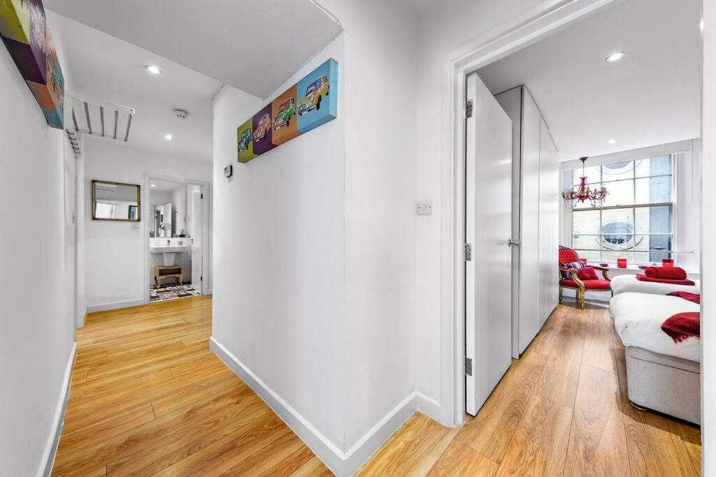 3 Bedroom Apartment In Haymarket Central London Sleep 10 Hy2 Zewnętrze zdjęcie